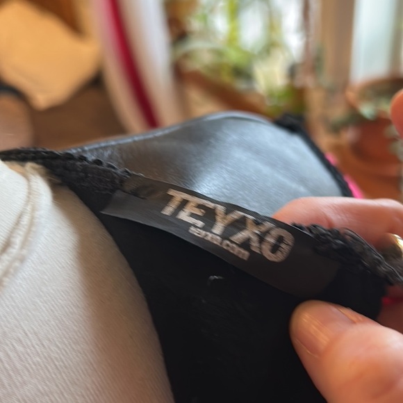 TEYXO Pink Dress Party Shapeless Dress Hot Pink with black collar - Picture 4 of 13